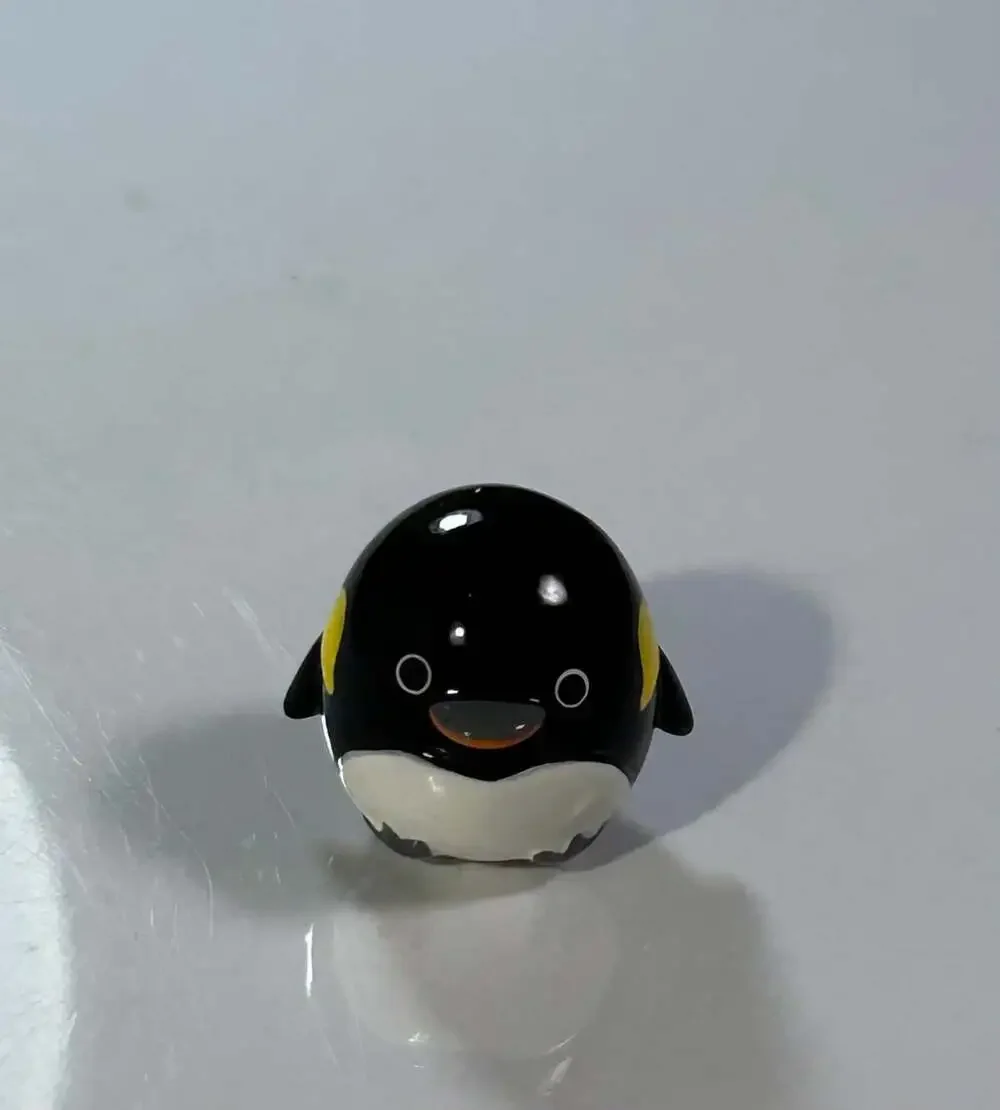 Kaiyukan Penguin tiny figure